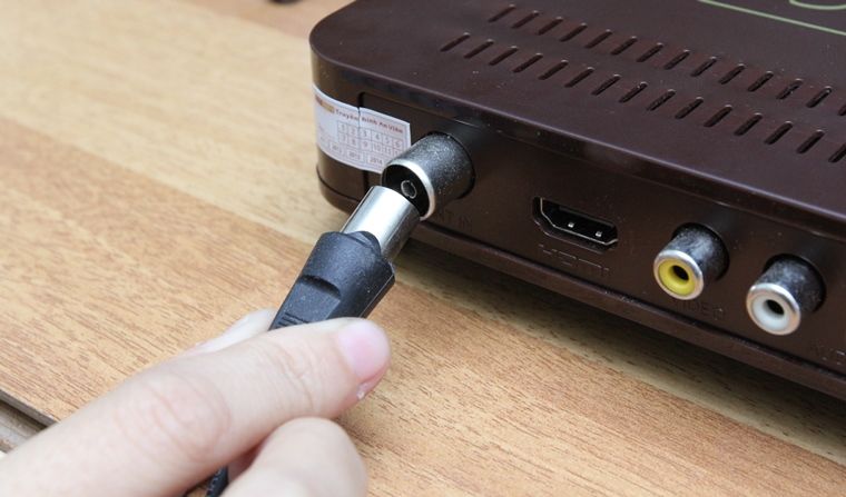 Cách kết nối đầu thu kỹ thuật số VTC với tivi Android Sony Cách kết nối đầu thu kỹ thuật số VTC với tivi Android Sony